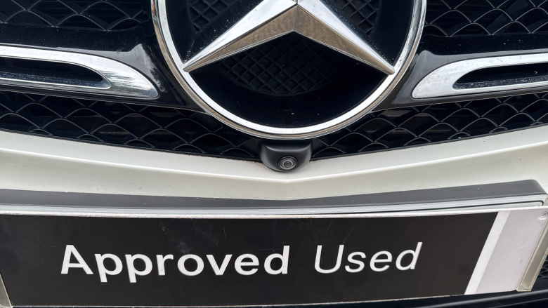 Mercedes-Benz GLC 250 4Matic AMG Line Premium Plus 5dr 9G-Tronic Petrol Estate